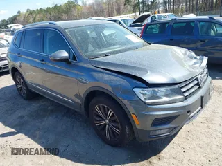 2018 Volkswagen Tiguan SEL with VIN 3VV3B7AX5JM036164, listed as a IAAI auction lot 41876403 with 108,269 mi miles and . Bid and sale history available at DreamBid. Image 1.