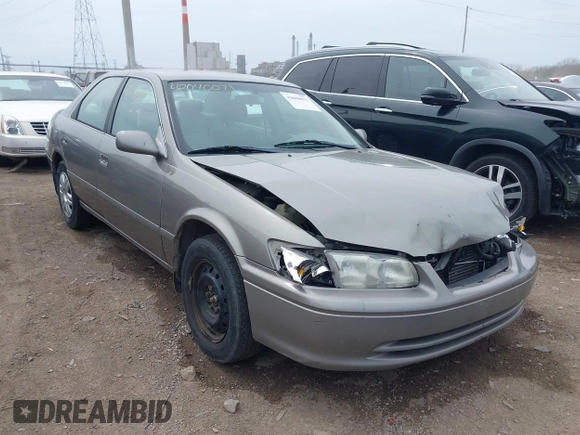 2001 Toyota Camry CE with VIN 4T1BG22K01U060588, listed as a IAAI auction lot 42040071 with 165,446 mi miles and . Bid and sale history available at DreamBid. Image 6.