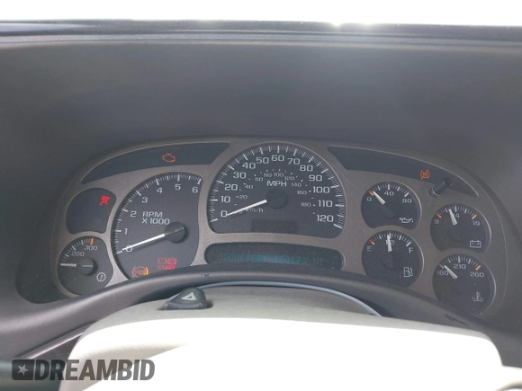 2003 GMC Yukon XL Denali with VIN 1GKFK66UX3J227538, listed as a IAAI auction lot 41915607 with 150,173 mi miles. Bid and sale history available at carsss.com. Image 7.