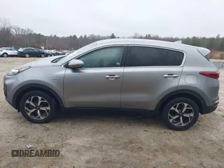 2022 Kia Sportage LX with VIN KNDPMCAC9N7954564, listed as a IAAI auction lot 41892686 with 37,624 mi miles and . Bid and sale history available at carsss.com. Image 14.