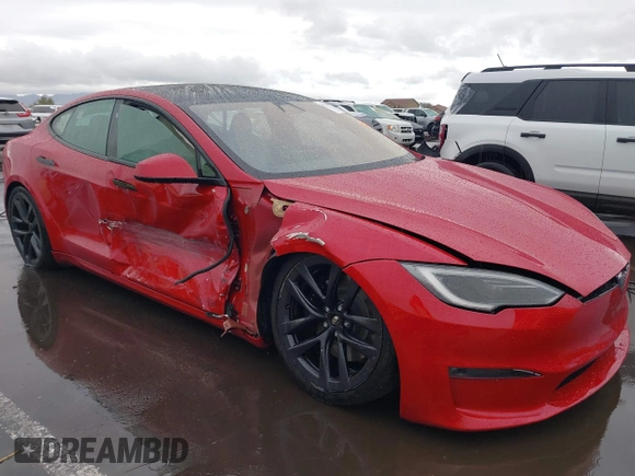 2022 Tesla Model S Plaid z VIN 5YJSA1E61NF485055, wystawiony jako IAAI lot #41751134 z przebiegiem Nie podano mil oraz . Historia ofert i sprzedaży dostępna na DreamBid. Obrazek 6.