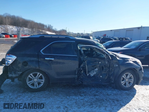 2010 Chevrolet Equinox LT w/2LT with VIN 2CNALPEW0A6330811, listed as a IAAI auction lot 41652034 with 205,302 mi miles. Bid and sale history available at carsss.com. Image 13.