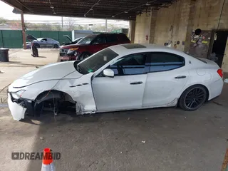 2015 Maserati Ghibli z VIN ZAM57XSA9F1141342, wystawiony jako IAAI lot #42118941 z przebiegiem 77 473 mil mil oraz . Historia ofert i sprzedaży dostępna na DreamBid. Obrazek 15.