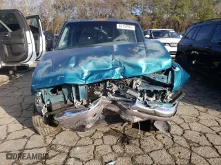 1996 Ford Ranger XL with VIN 1FTCR14U3TTA64932, listed as a Copart auction lot 88159905 with 119,692 mi miles and Salvage Title. Bid and sale history available at carsss.com. Image 5.