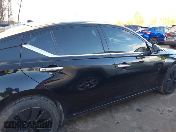 2019 Nissan Altima 2.5 SL with VIN 1N4BL4EV1KC113863, listed as a IAAI auction lot 41723231 with 99,165 mi miles. Bid and sale history available at carsss.com. Image 14.