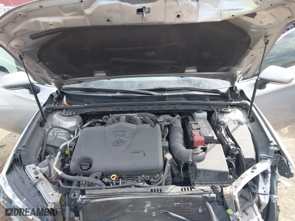 2019 Toyota Avalon XLE with VIN 4T1BZ1FB0KU031057, listed as a IAAI auction lot 41899397 with 108,454 mi miles. Bid and sale history available at carsss.com. Image 10.