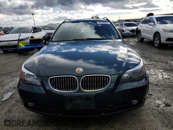 2007 BMW 5 Series 530xi with VIN WBANN73587CN03854, listed as a Copart auction lot 84946824 with 131,088 mi miles and Salvage title. Bid and sale history available at DreamBid. Image 5.