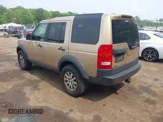 2005 Land Rover LR3 SE z VIN SALAA25445A301437, wystawiony jako IAAI lot #42295091 z przebiegiem 213 744 mil mil oraz . Historia ofert i sprzedaży dostępna na DreamBid. Obrazek 3.