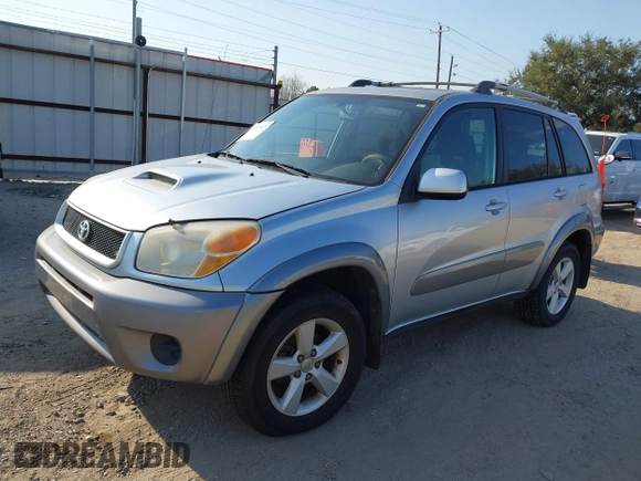 2005 Toyota RAV4 with VIN JTEHD20VX56024658, listed as a IAAI auction lot 41697623 with 1 mi miles. Bid and sale history available at carsss.com. Image 2.