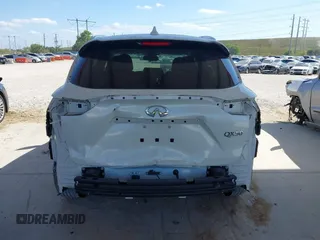 2020 Infiniti QX50 Luxe with VIN 3PCAJ5M16LF112261, listed as a IAAI auction lot 41796292 with 40,095 mi miles and . Bid and sale history available at DreamBid. Image 6.