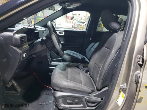 2020 Ford Police Interceptor Utility with VIN 1FM5K8AB2LGC52628, listed as a Copart auction lot 44583605 with 0 mi miles and Salvage Title. Bid and sale history available at carsss.com. Image 7.