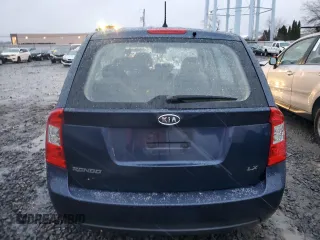 2007 Kia Rondo LX Base with VIN KNAFG525X77049457, listed as a Copart auction lot 85696724 with Not Provided miles and Salvage Title. Bid and sale history available at carsss.com. Image 6.