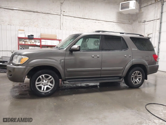 2006 Toyota Sequoia Limited with VIN 5TDBT48A06S275409, listed as a IAAI auction lot 41766094 with 149,718 mi miles. Bid and sale history available at carsss.com. Image 14.
