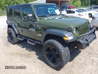2020 Jeep Wrangler Unlimited Sport S с VIN 1C4HJXDG7LW323902, выставлен на аукционе IAAI как лот 42247901 с пробегом 45 986 миль миль и . История ставок и продаж доступна на DreamBid. Изображение 1.