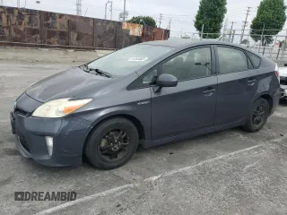 2013 Toyota Prius One z VIN JTDKN3DU1D1654174, wystawiony jako Copart lot #61085865 z przebiegiem 301 013 mil mil oraz Czysty tytuł • Clean title. Historia ofert i sprzedaży dostępna na DreamBid. Obrazek 1.