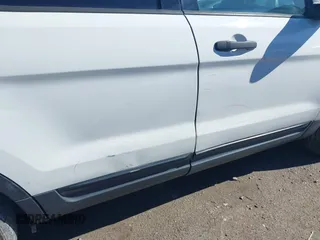 2014 Ford Explorer with VIN 1FM5K8B88EGB11455, listed as a IAAI auction lot 41853618 with 153,996 mi miles and . Bid and sale history available at carsss.com. Image 19.