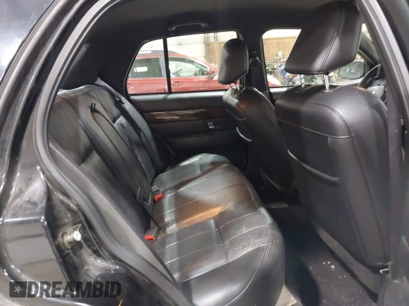 2008 Mercury Grand Marquis LS z VIN 2MEFM75V18X617284, wystawiony jako IAAI lot #41948364 z przebiegiem 106 294 mil mil oraz . Historia ofert i sprzedaży dostępna na DreamBid. Obrazek 8.
