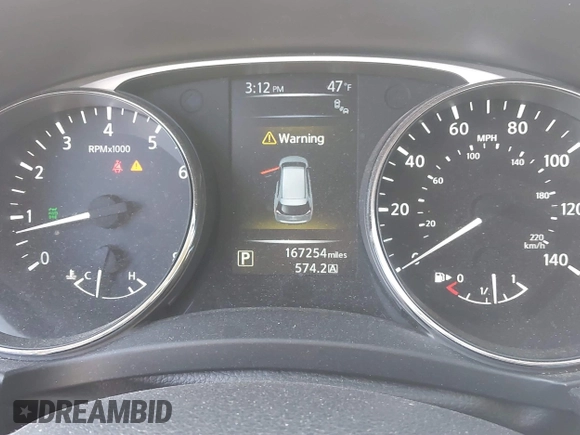 2014 Nissan Rogue S with VIN 5N1AT2MK1EC785035, listed as a IAAI auction lot 41721338 with 167,254 mi miles. Bid and sale history available at carsss.com. Image 7.