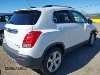 2015 Chevrolet Trax LTZ with VIN 3GNCJTSB2FL232354, listed as a IAAI auction lot 41701356 with 126,947 mi miles. Bid and sale history available at carsss.com. Image 4.