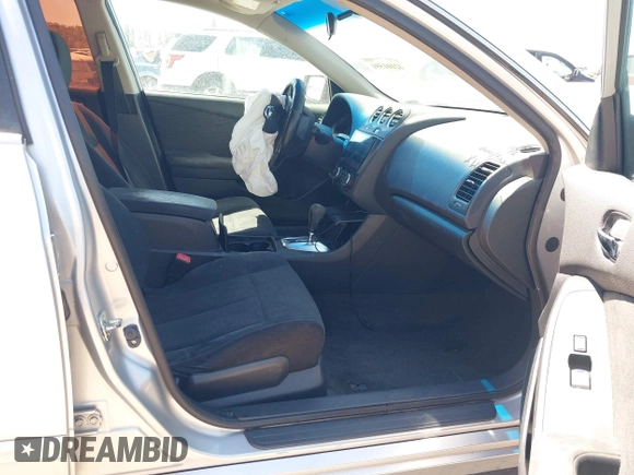 2012 Nissan Altima S with VIN 1N4AL2AP7CC188592, listed as a IAAI auction lot 42101591 with 205,548 mi miles and . Bid and sale history available at DreamBid. Image 5.