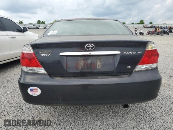 2006 Toyota Camry LE z VIN 4T1BF30K76U635823, wystawiony jako Copart lot #54246045 z przebiegiem 211 090 mil mil oraz Szkoda całkowita • Salvage title. Historia ofert i sprzedaży dostępna na DreamBid. Obrazek 6.