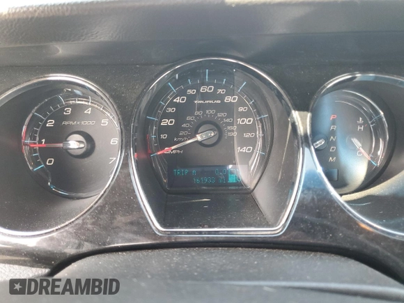 2010 Ford Taurus Limited with VIN 1FAHP2FW6AG141224, listed as a Copart auction lot 65082405 with 161,933 mi miles and Clean title. Bid and sale history available at DreamBid. Image 9.
