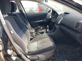 2010 Mazda 6 i Sport with VIN 1YVHZ8BH6A5M12688, listed as a IAAI auction lot 41703464 with 197,006 mi miles. Bid and sale history available at carsss.com. Image 5.