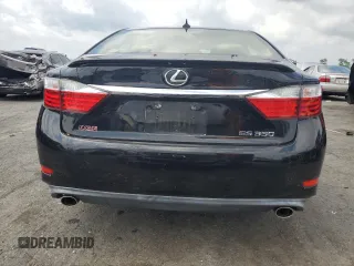 2014 Lexus ES 330 z VIN JTHBK1GG1E2151290, wystawiony jako Copart lot #65286755 z przebiegiem 62 299 mil mil oraz Szkoda całkowita • Salvage title. Historia ofert i sprzedaży dostępna na DreamBid. Obrazek 6.