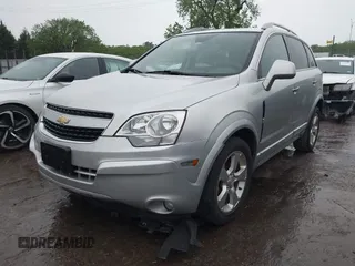 2014 Chevrolet Captiva Sport LTZ with VIN 3GNAL4EK4ES663754, listed as a IAAI auction lot 42111180 with 201,563 mi miles. Bid and sale history available at carsss.com. Image 2.