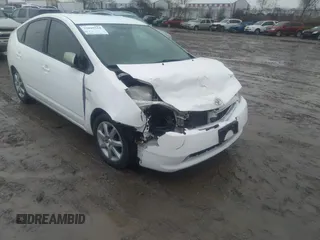 2009 Toyota Prius with VIN JTDKB20U897826746, listed as a IAAI auction lot 33029224 with 332,827 mi miles. Bid and sale history available at carsss.com. Image 1.