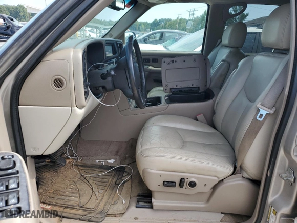 2005 GMC Yukon SLT with VIN 1GKEK13Z35R215993, listed as a Copart auction lot 72566344 with 179,367 mi miles and Clean Title. Bid and sale history available at carsss.com. Image 7.