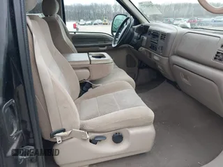 2002 Ford F-250 XL with VIN 3FTNX20L62MA01807, listed as a IAAI auction lot 41544727 with 131,967 mi miles and . Bid and sale history available at DreamBid. Image 5.