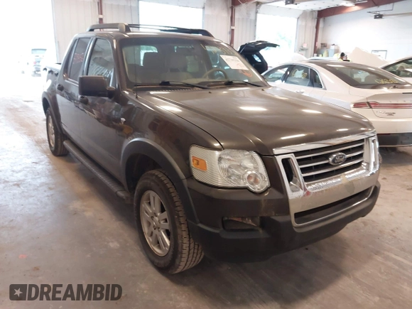 2007 Ford Explorer Sport Trac XLT with VIN 1FMEU51877UA31241, listed as a IAAI auction lot 42739356 with 215,643 mi miles and . Bid and sale history available at DreamBid. Image 1.