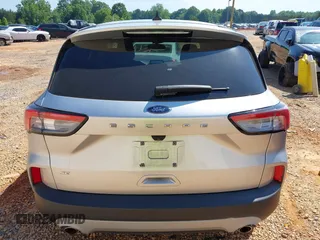 2020 Ford Escape SE with VIN 1FMCU0G6XLUC54979, listed as a IAAI auction lot 42223043 with 52,770 mi miles and . Bid and sale history available at DreamBid. Image 16.