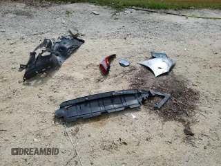 2018 Toyota Camry LE z VIN 4T1B11HK3JU525478, wystawiony jako Copart lot #56112235 z przebiegiem 141 609 mil mil oraz Szkoda całkowita • Salvage title. Historia ofert i sprzedaży dostępna na DreamBid. Obrazek 12.