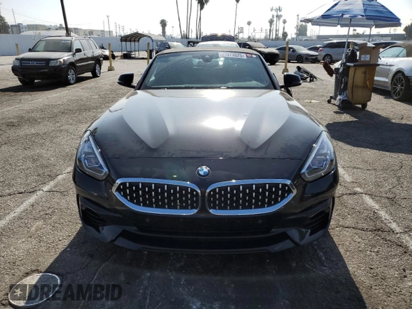 2020 BMW Z4 sDrive30i z VIN WBAHF3C01LWW82626, wystawiony jako Copart lot #58979825 z przebiegiem 23 667 mil mil oraz Szkoda całkowita • Salvage title. Historia ofert i sprzedaży dostępna na DreamBid. Obrazek 5.
