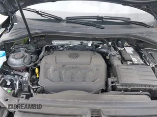 2024 Volkswagen Tiguan SE with VIN 3VV3B7AX8RM134486, listed as a IAAI auction lot 42095457 with 21,295 mi miles and . Bid and sale history available at DreamBid. Image 10.