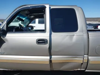 2002 Chevrolet Silverado 1500 LS with VIN 2GCEK19T021393461, listed as a IAAI auction lot 41747836 with 156,704 mi miles. Bid and sale history available at carsss.com. Image 15.