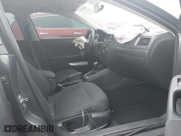 2012 Volkswagen Jetta Sedan S w/Sunroof with VIN 3VW2K7AJ8CM341339, listed as a IAAI auction lot 41939711 with 120,674 mi miles. Bid and sale history available at carsss.com. Image 5.