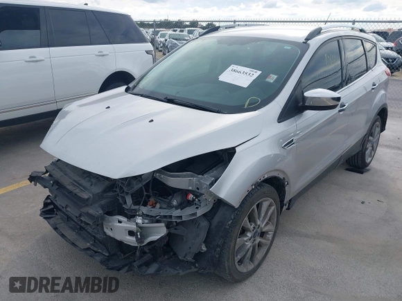 2014 Ford Escape SE с VIN 1FMCU0GX1EUE39109, выставлен на аукционе IAAI как лот 38663532 с пробегом 90 645 миль миль и . История ставок и продаж доступна на DreamBid. Изображение 2.