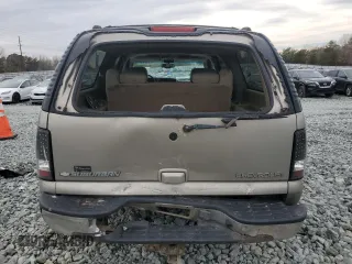2003 Chevrolet Suburban LS with VIN 3GNEC16Z43G288590, listed as a Copart auction lot 45089865 with 317,052 mi miles and Salvage Title. Bid and sale history available at carsss.com. Image 6.