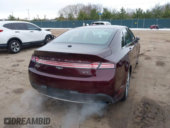 2017 Lincoln MKZ Select z VIN 3LN6L5CC3HR620854, wystawiony jako IAAI lot #41042376 z przebiegiem 131 517 mil mil oraz . Historia ofert i sprzedaży dostępna na DreamBid. Obrazek 4.