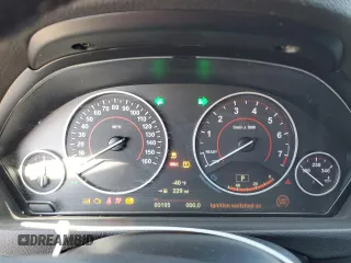2017 BMW 3 Series 330i xDrive with VIN WBA8D9G3XHNU65814, listed as a Copart auction lot 87480984 with 60,195 mi miles and Salvage title. Bid and sale history available at DreamBid. Image 9.