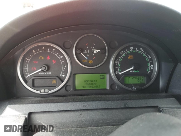 2006 Land Rover LR3 with VIN SALAD24456A368459, listed as a Copart auction lot 57700535 with 245,859 mi miles and Clean title. Bid and sale history available at DreamBid. Image 9.