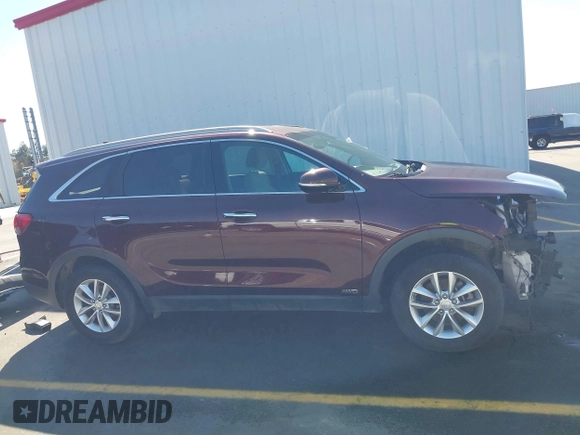 2016 Kia Sorento LX with VIN 5XYPGDA30GG154142, listed as a IAAI auction lot 41899356 with 141,312 mi miles. Bid and sale history available at carsss.com. Image 14.