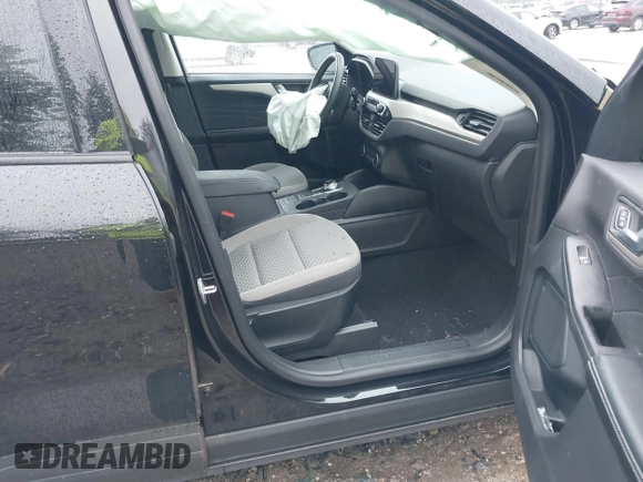 2021 Ford Escape SE with VIN 1FMCU9G67MUA23303, listed as a IAAI auction lot 42232319 with 12,694 mi miles and . Bid and sale history available at DreamBid. Image 5.