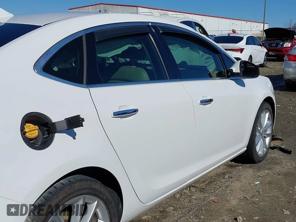 2012 Buick Verano with VIN 1G4PP5SK2C4156877, listed as a IAAI auction lot 41324221 with 122,191 mi miles. Bid and sale history available at carsss.com. Image 17.
