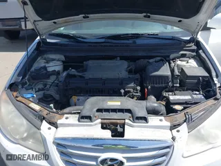 2010 Hyundai Elantra GLS with VIN KMHDU4AD5AU914250, listed as a IAAI auction lot 42073306 with 175,991 mi miles. Bid and sale history available at carsss.com. Image 9.
