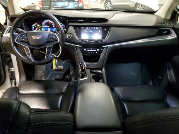 2017 Cadillac XT5 Luxury AWD with VIN 1GYKNDRS1HZ175557, listed as a Copart auction lot 47179715 with 136,677 mi miles and Clean Title. Bid and sale history available at carsss.com. Image 8.