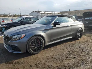 2017 Mercedes-Benz C 63 S AMG z VIN WDDWK8HBXHF541368, wystawiony jako Copart lot #88730985 z przebiegiem 48 044 mil mil oraz Szkoda całkowita • Salvage title. Historia ofert i sprzedaży dostępna na DreamBid. Obrazek 1.
